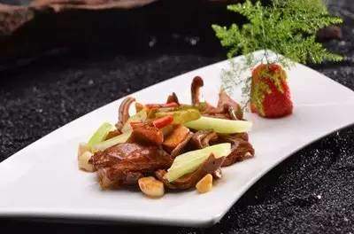 在餐饮淡季里,怎么提高菜品毛利?(图4) 在餐饮淡季里,怎么提高菜品毛利?(图4)